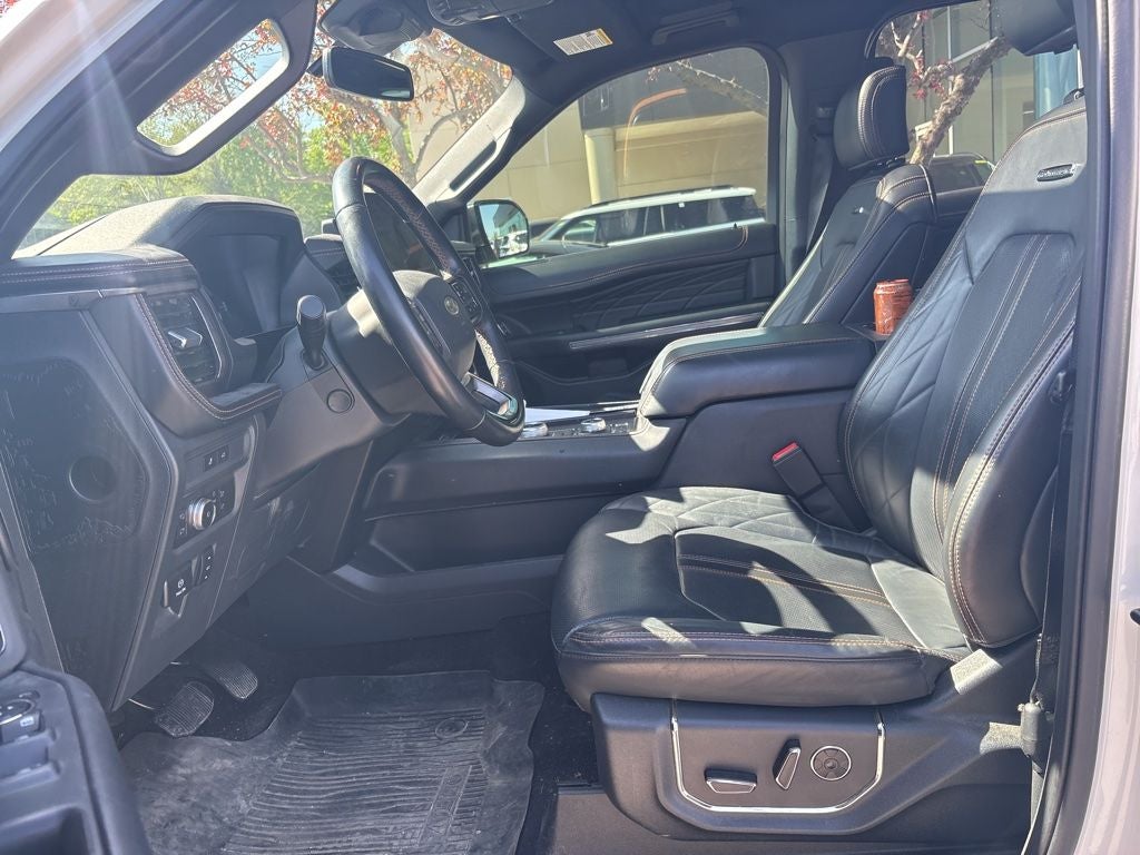 2022 Ford Expedition Platinum