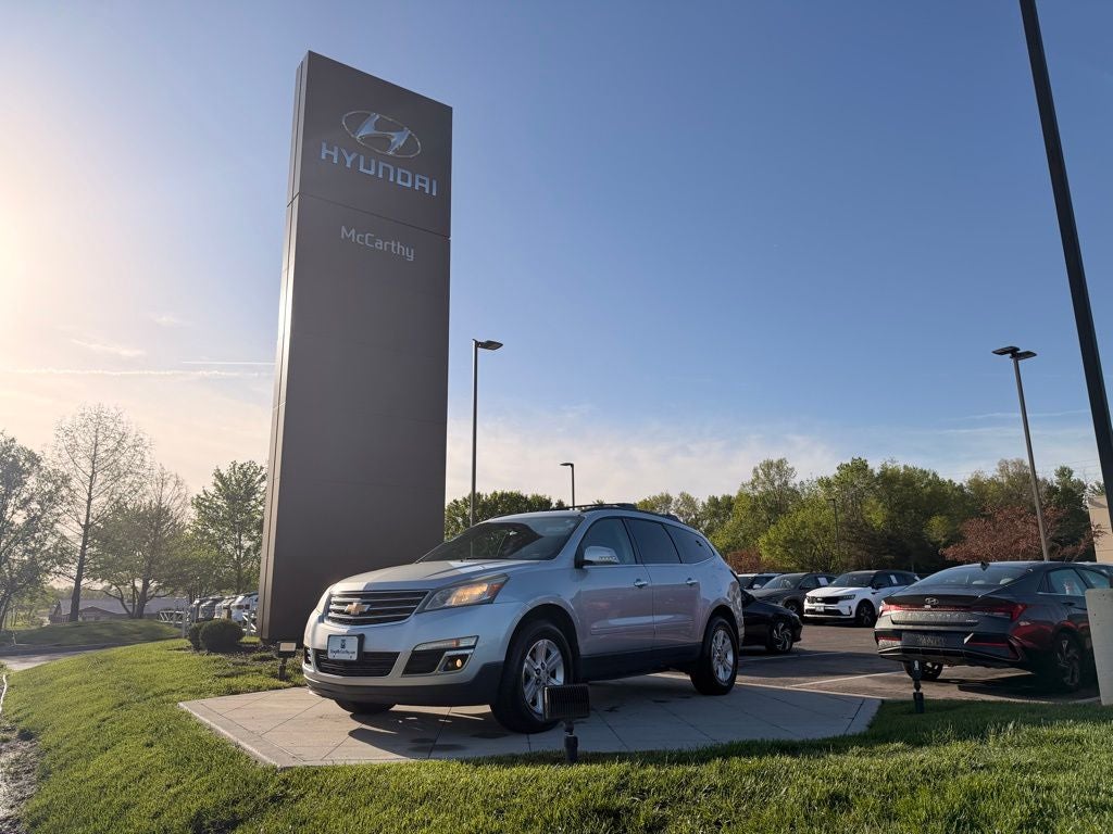 2013 Chevrolet Traverse 2LT 2LT