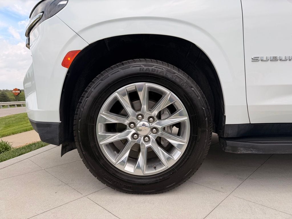 2023 Chevrolet Suburban Premier