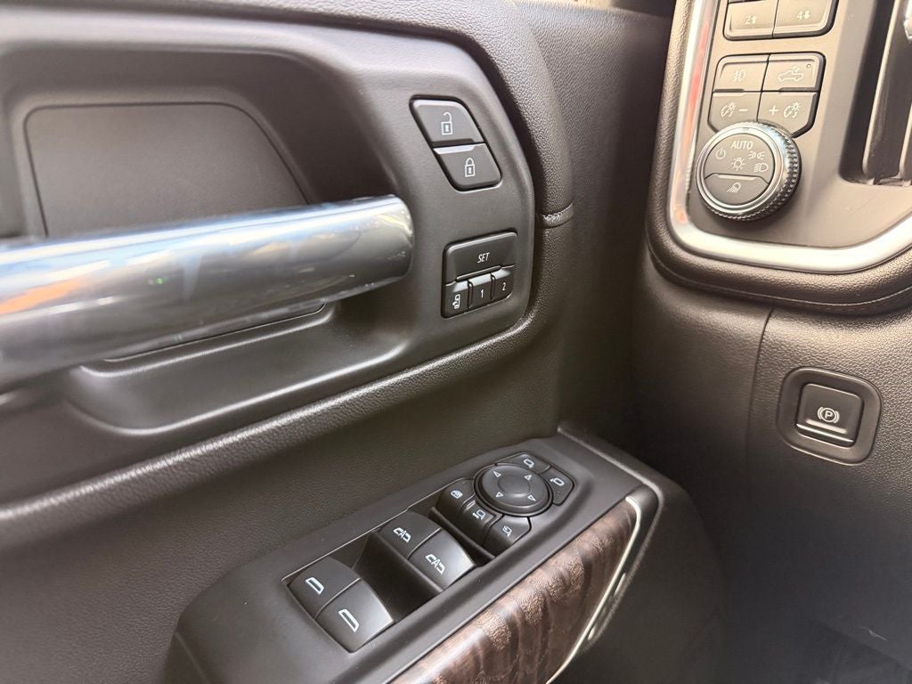 2022 GMC Sierra 3500HD Denali