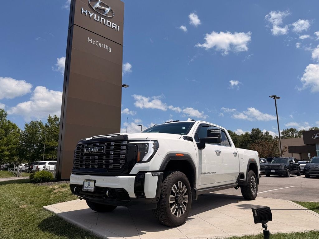 2025 GMC Sierra 3500HD Denali Ultimate