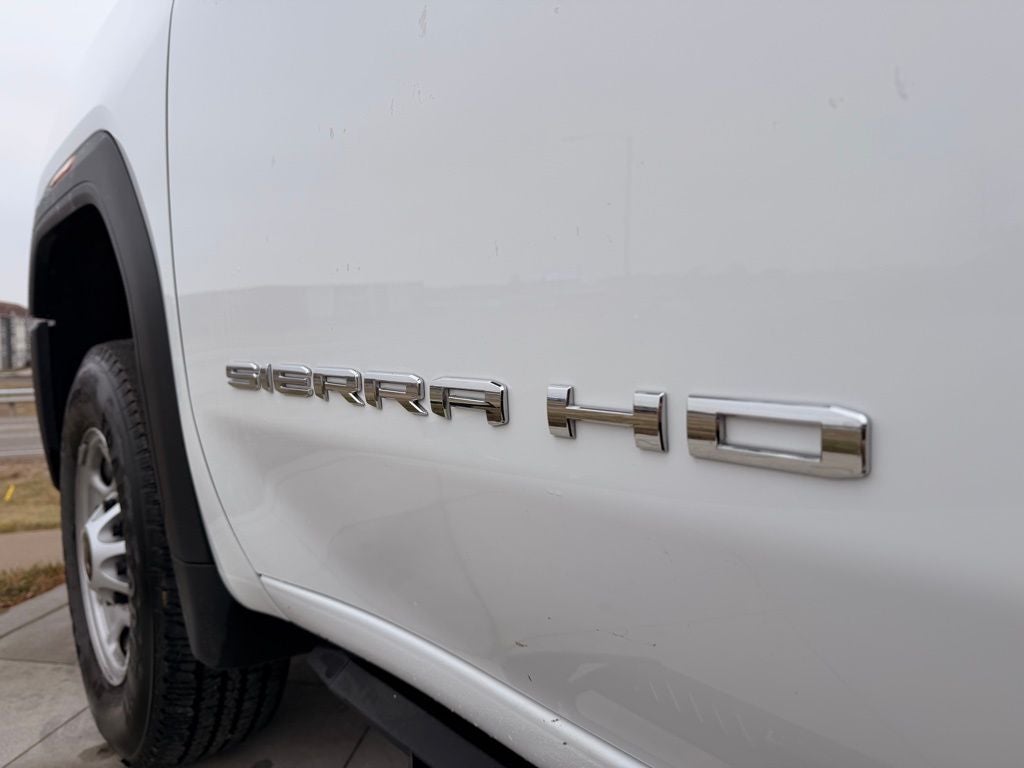 2024 GMC Sierra 2500HD Pro