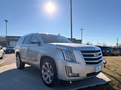 2019 Cadillac Escalade Luxury