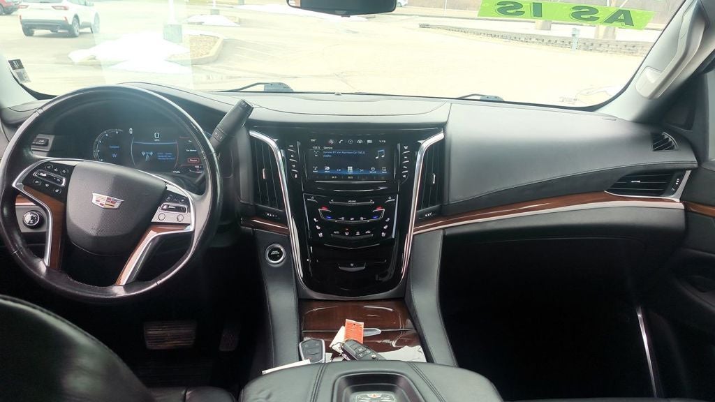 2018 Cadillac Escalade ESV Luxury