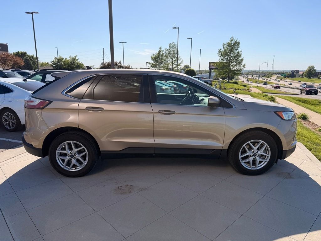 2021 Ford Edge SEL
