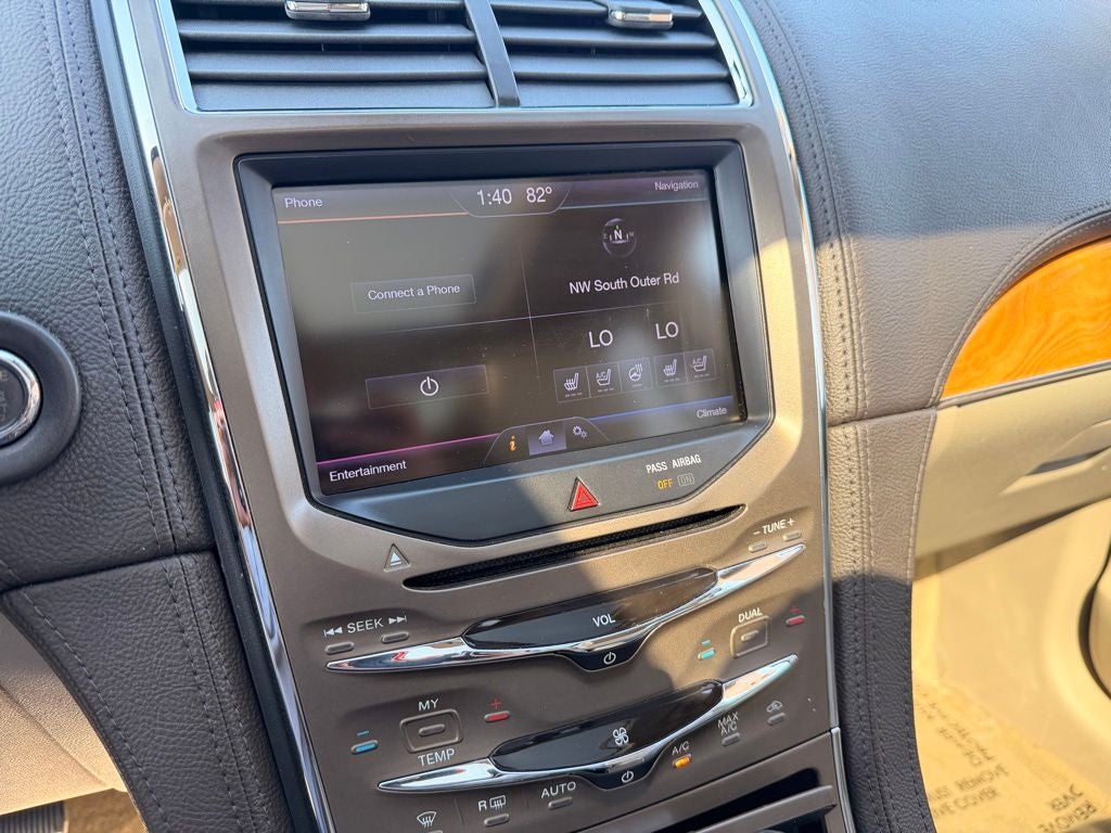 2013 Lincoln MKX Base