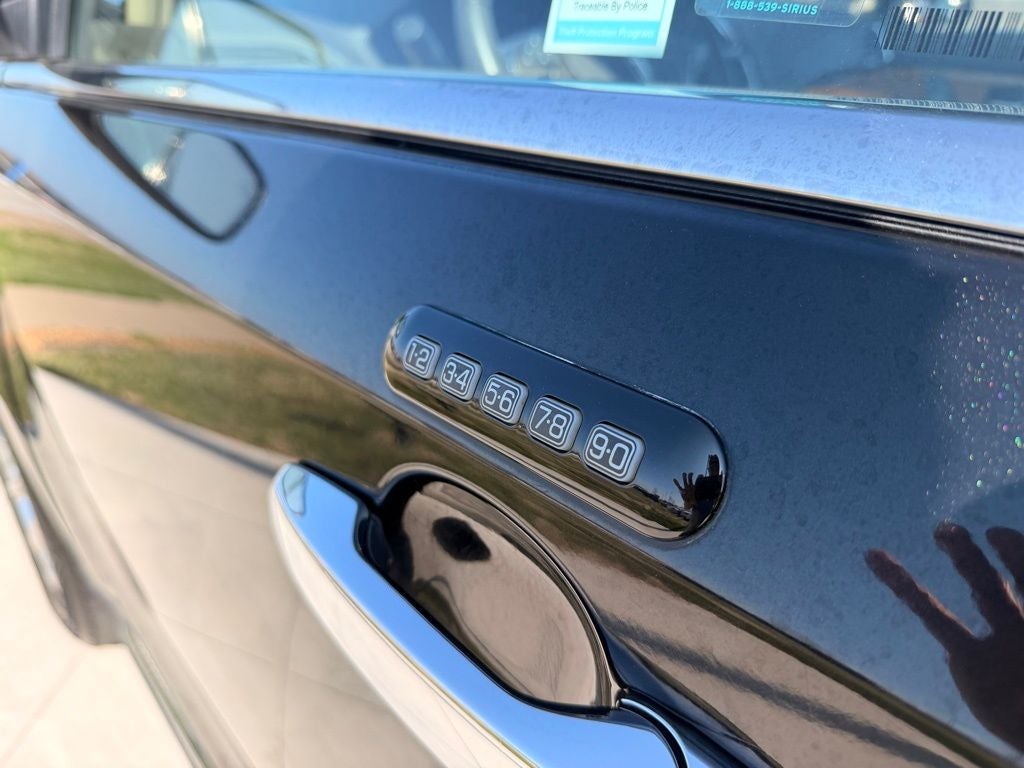 2013 Lincoln MKX Base