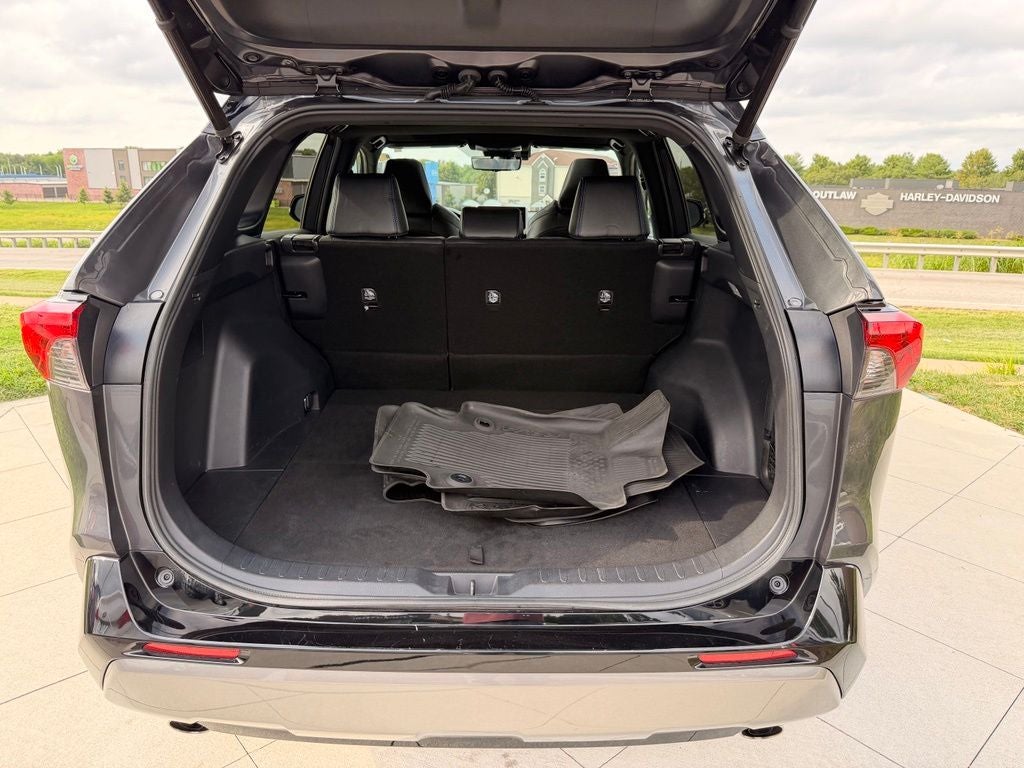 2021 Toyota RAV4 Hybrid XSE