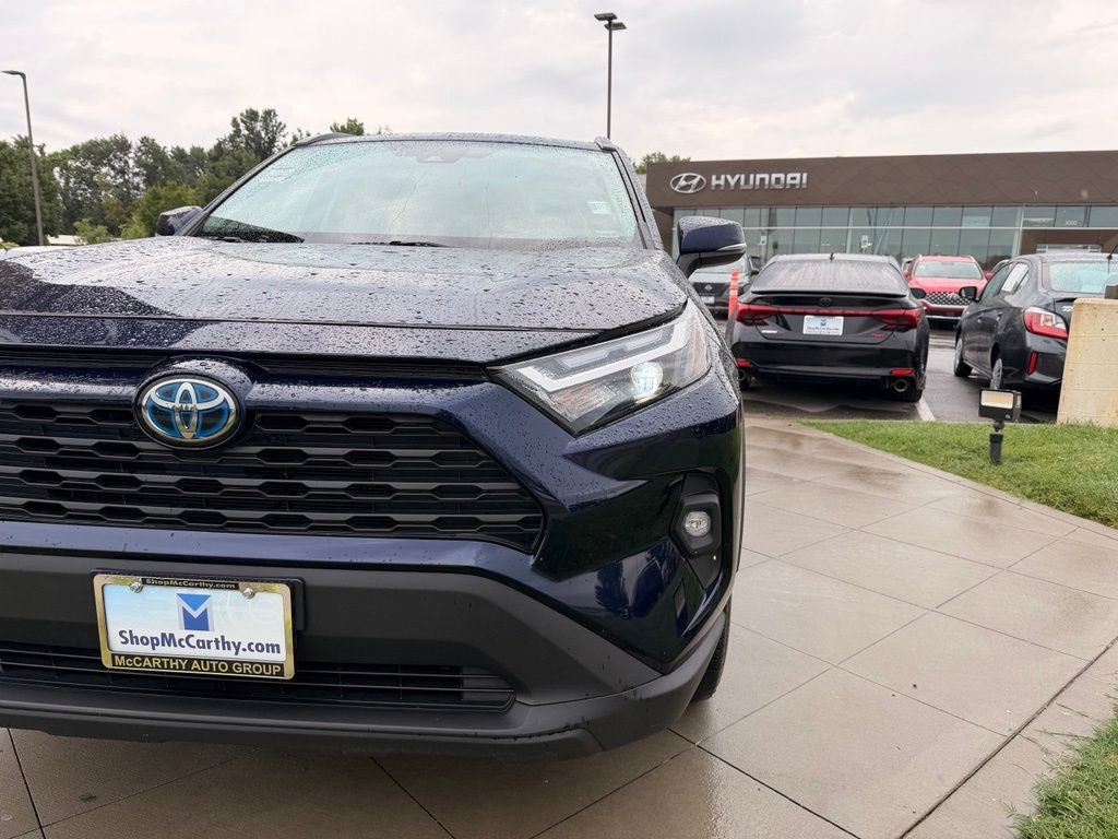 2022 Toyota RAV4 Hybrid XLE Premium