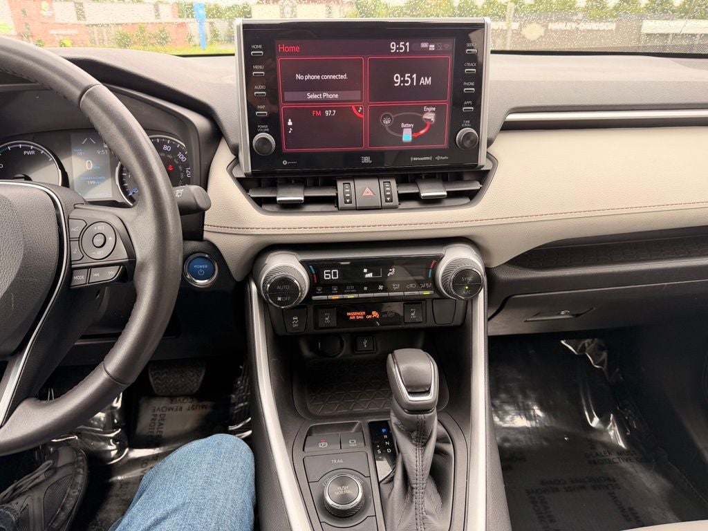 2022 Toyota RAV4 Hybrid XLE Premium