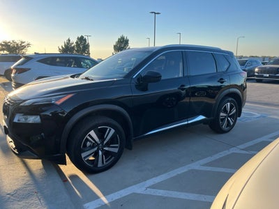 2022 Nissan Rogue SL