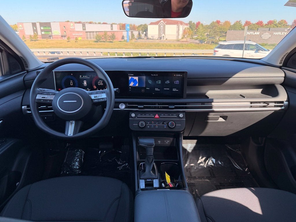 2025 Hyundai Tucson SE
