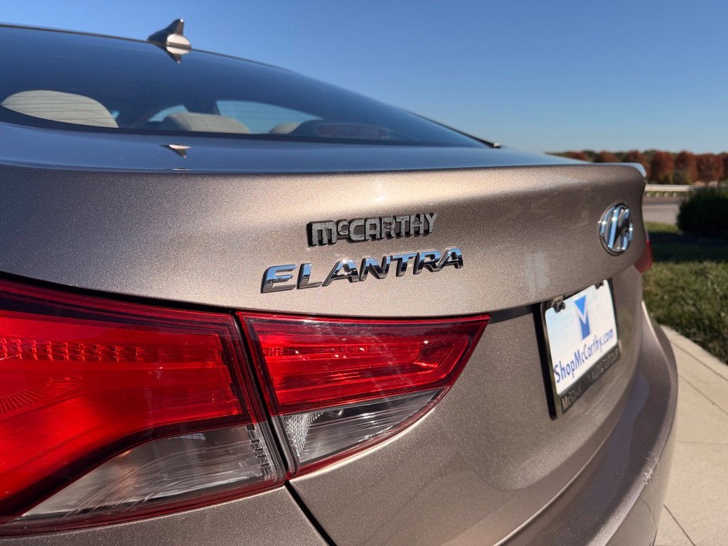 2016 Hyundai Elantra SE
