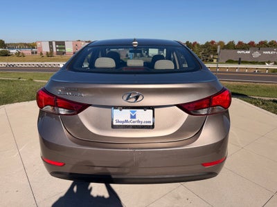 2016 Hyundai Elantra SE