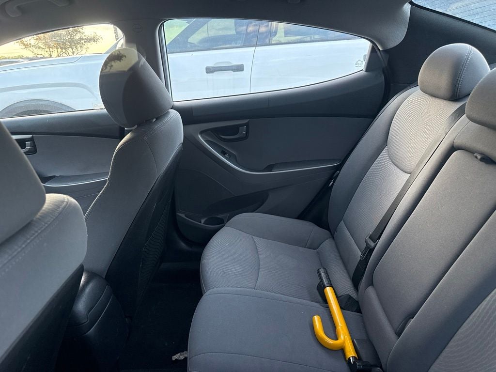 2015 Hyundai Elantra SE