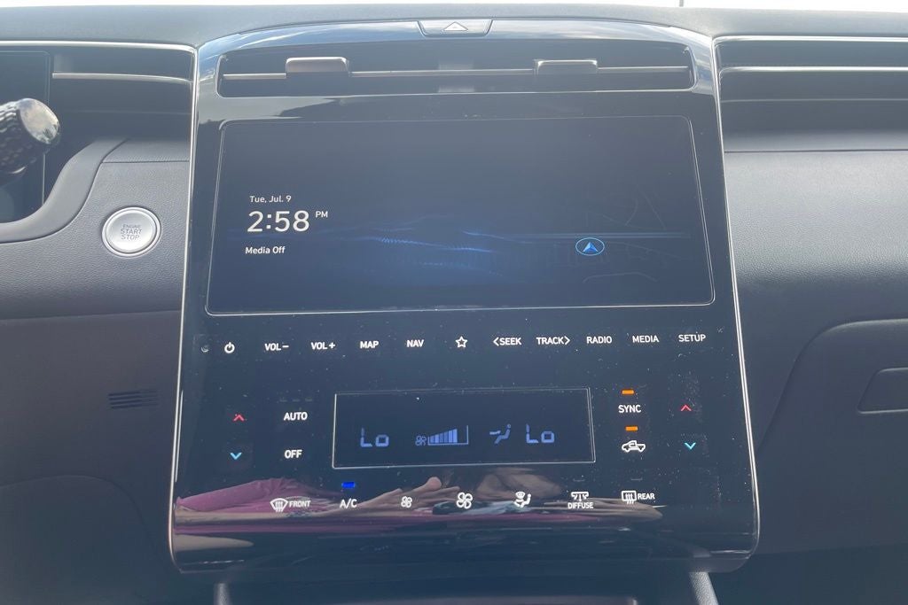 2024 Hyundai Santa Cruz SEL Activity