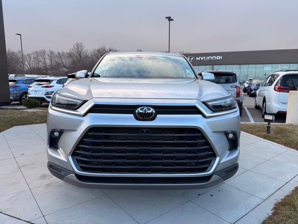 2024 Toyota Grand Highlander Platinum