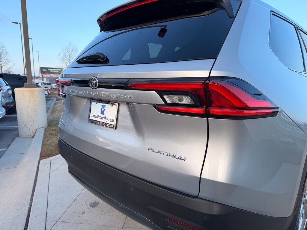 2024 Toyota Grand Highlander Platinum
