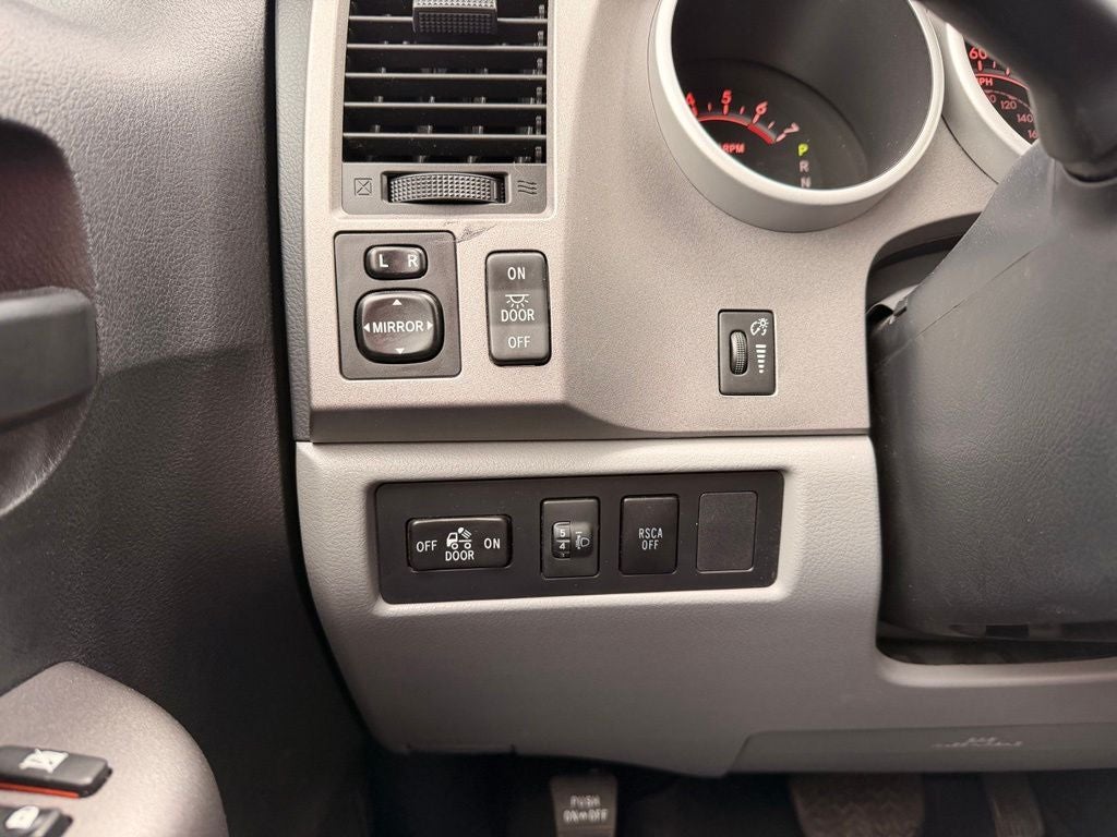 2013 Toyota Tundra Grade