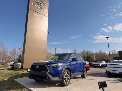 2022 Toyota Corolla Cross XLE