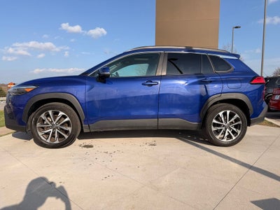 2022 Toyota Corolla Cross XLE