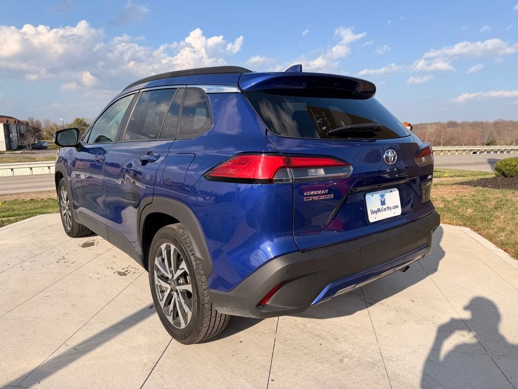 2022 Toyota Corolla Cross XLE