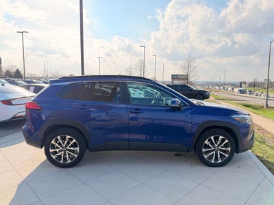 2022 Toyota Corolla Cross XLE