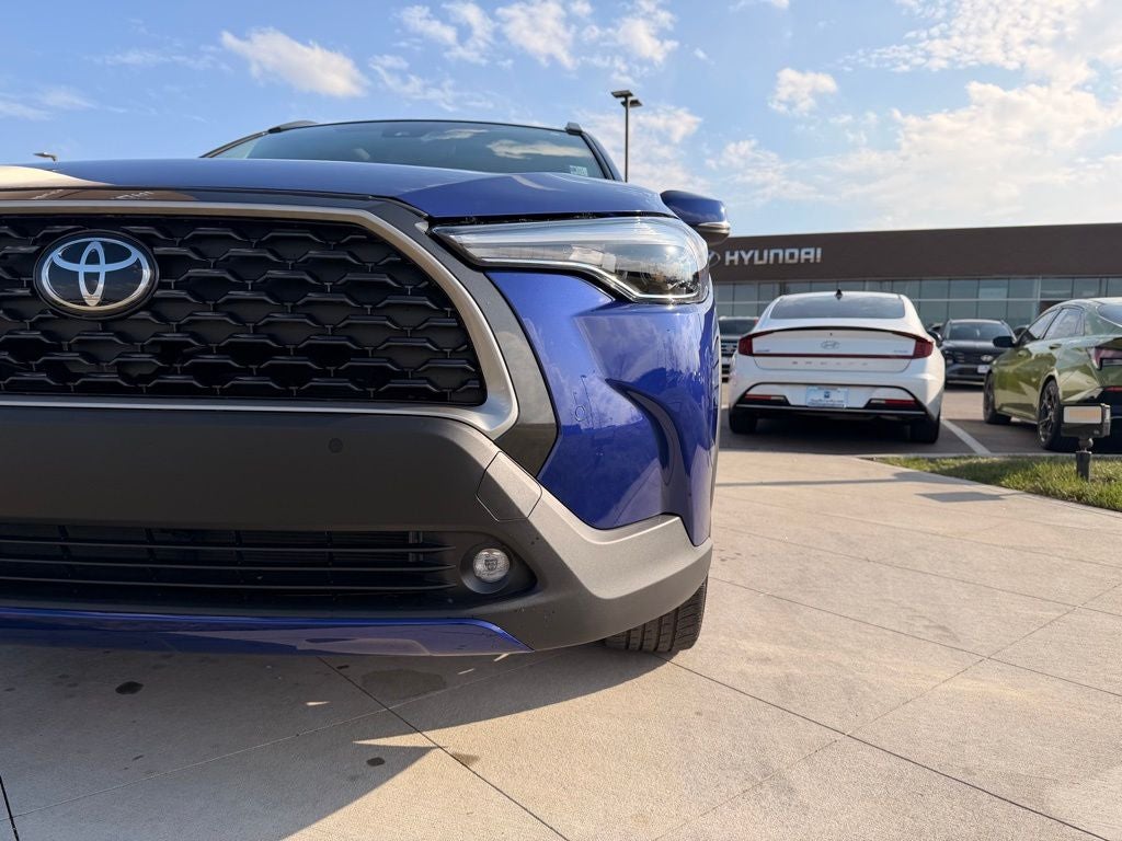2022 Toyota Corolla Cross XLE