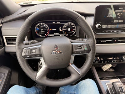 2023 Mitsubishi Outlander Ralliart