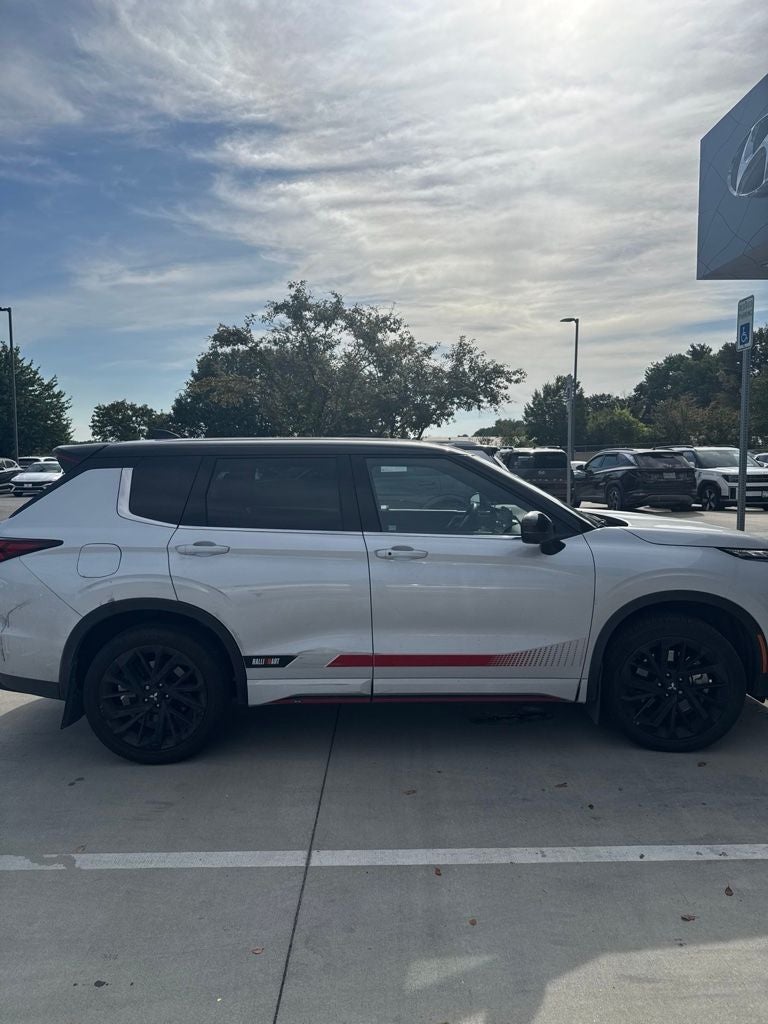 2023 Mitsubishi Outlander Ralliart