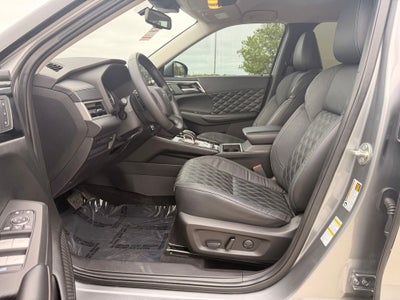 2022 Mitsubishi Outlander SEL
