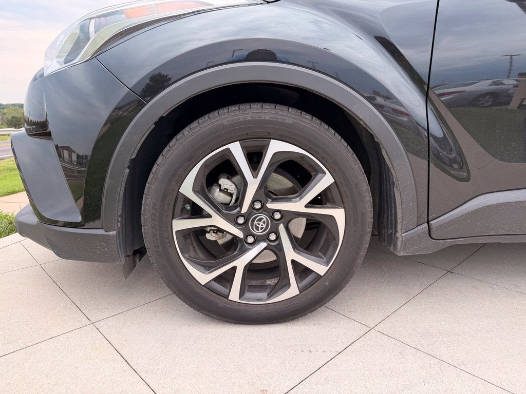 2019 Toyota C-HR XLE