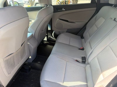 2017 Hyundai Tucson SE Popular Equipment Package