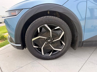 2024 Hyundai IONIQ 5 SE