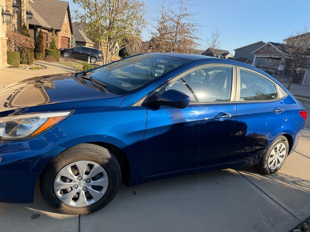2016 Hyundai Accent SE
