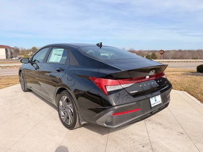 2025 Hyundai Elantra Hybrid SEL Sport