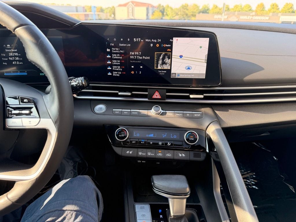 2024 Hyundai Elantra Hybrid Limited