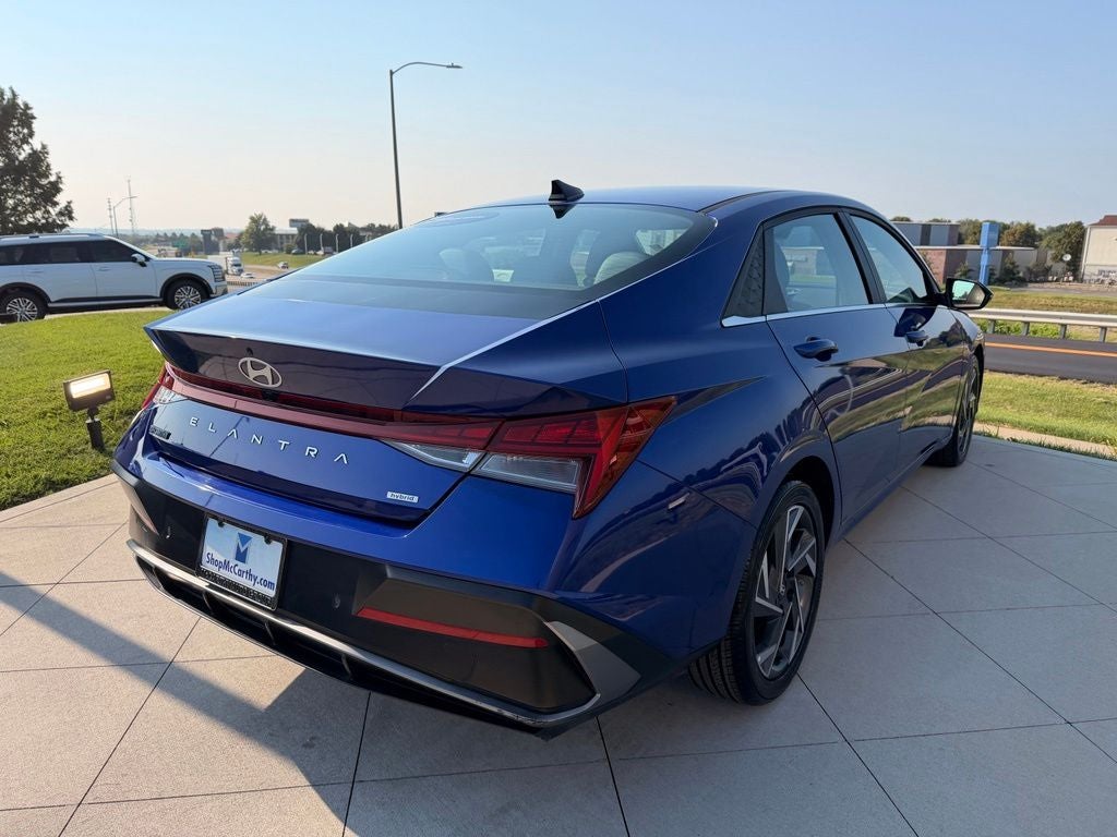 2024 Hyundai Elantra Hybrid Limited