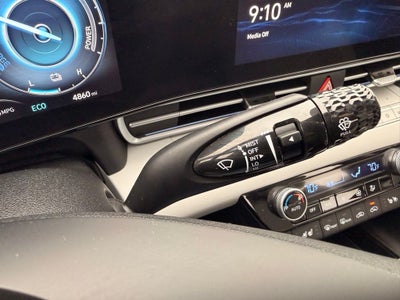 2025 Hyundai Elantra Hybrid Limited