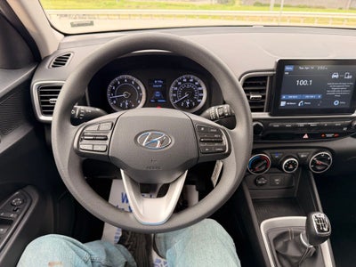 2020 Hyundai Venue SE