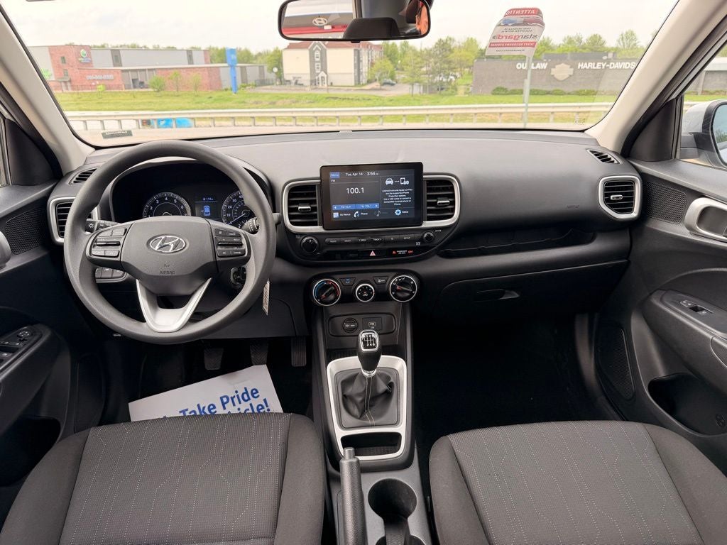 2020 Hyundai Venue SE