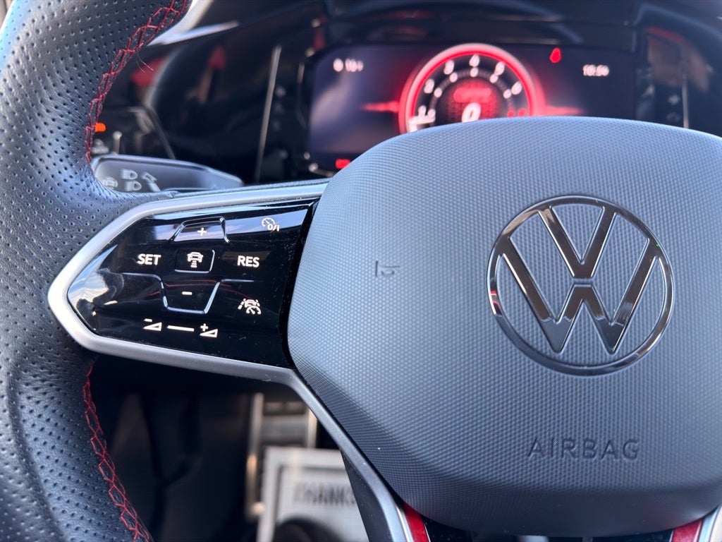 2024 Volkswagen Golf GTI 2.0T S