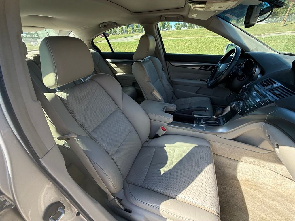 2010 Acura TL 3.5 w/Technology Package