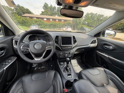 2022 Jeep Cherokee Latitude Lux