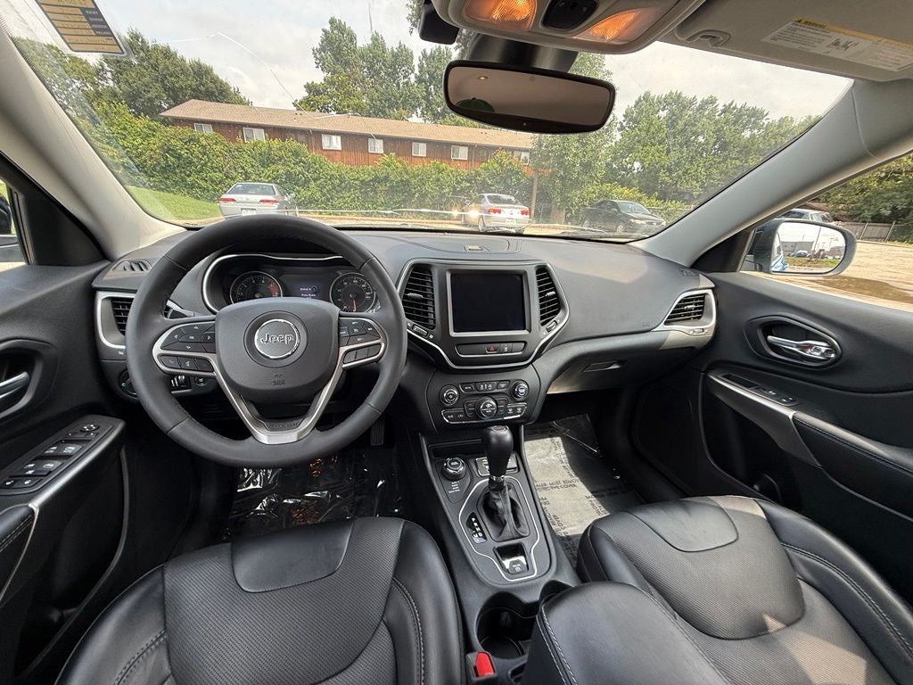 2022 Jeep Cherokee Latitude Lux