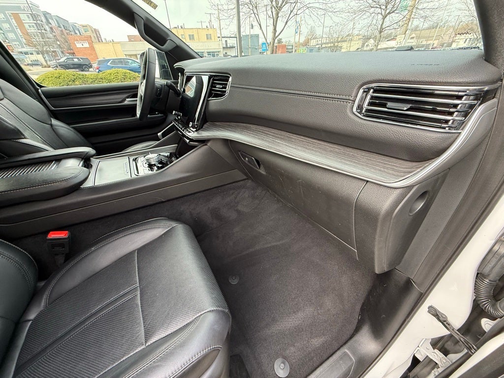 2023 Jeep Wagoneer Series III