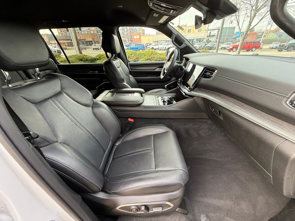 2023 Jeep Wagoneer Series III