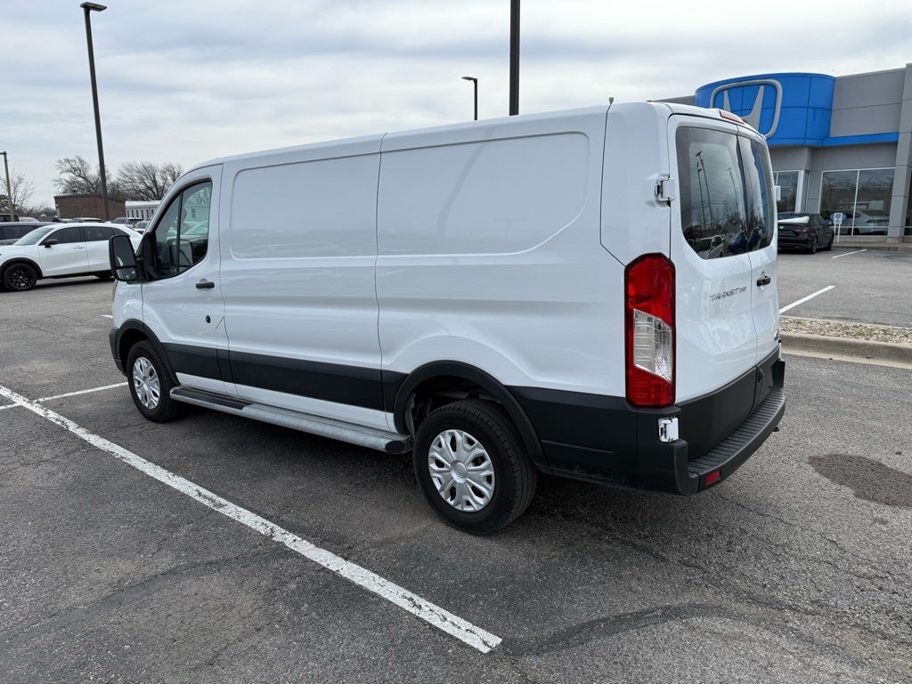 2024 Ford Transit-250 Base