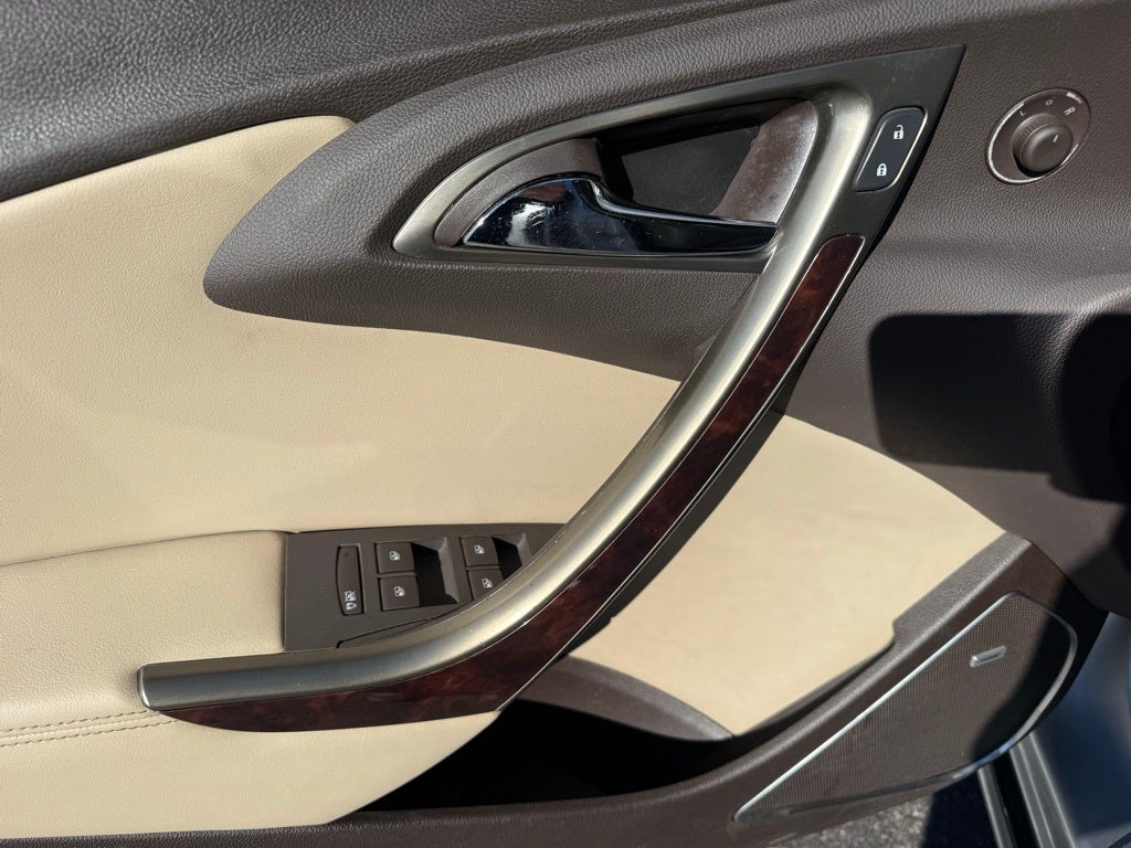 2012 Buick Verano Leather Group