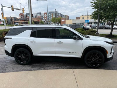 2024 Chevrolet Traverse RS